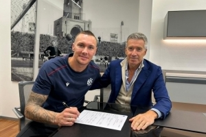 官方：博洛尼亞與34歲門(mén)將斯科魯普斯基續(xù)約至2027年