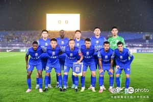 北京時(shí)間10月17日20:00，中超聯(lián)賽第21輪，上海申花客場2-1獲勝