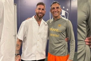 兩位皇馬名宿！拉莫斯曬納瓦斯合影：總是很高興見到你，兄弟