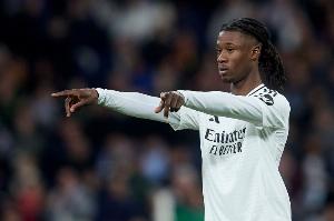 卡馬文加：可以接受臨時(shí)客串左后衛(wèi)，但不愿長(zhǎng)期踢這個(gè)位置