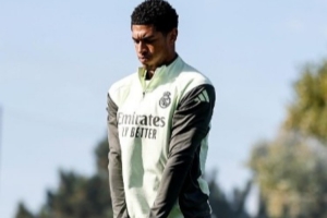 TA：貝林進(jìn)行特殊深蹲訓(xùn)練加強(qiáng)爆發(fā)力 平圖斯在訓(xùn)練中的角色淡化