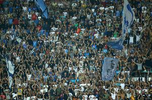 米體：180名那不勒斯球迷在埃因霍溫被捕，本場歐冠被視為高風(fēng)險