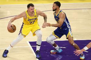 三后衛(wèi)+死亡五漏！77和小里掄冒煙又如何 湖勇的最大差距是防守？