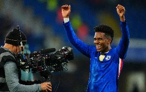 馬雷斯卡：埃斯特旺極具天賦，我很幸運(yùn)能成為他的教練