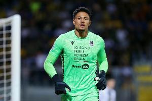 下注自己吃黃牌！意媒：檢方繼續(xù)調(diào)查烏迪內(nèi)斯門將奧科耶投注案