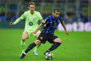 國米官方：姆希塔良左大腿半腱肌拉傷，預(yù)計(jì)傷缺一個月