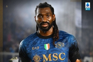 頭槌制勝！意甲官方：安古伊薩當(dāng)選那不勒斯vs萊切全場最佳