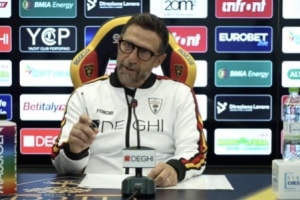 萊切主帥談卡馬達(dá)點(diǎn)球被撲：這種級別的比賽，球門是會變得更小的