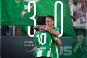 2射1傳主宰球場(chǎng)！安東尼當(dāng)選貝蒂斯vs馬洛卡全場(chǎng)最佳球員