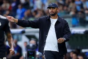 薩默爾、胡梅爾斯談拜仁：紅牌前高出巴黎一個等級，德國足球標桿