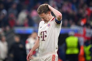 基米希：阿什拉夫當(dāng)時正要進(jìn)行卡位，因此才碰巧撞到了對方的小腿