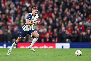 帶刀中衛(wèi)！范德芬本賽季各賽事打進(jìn)6球，五大聯(lián)賽中衛(wèi)球員最多