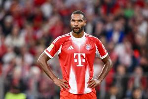 若納坦-塔：上半場創(chuàng)造了很多機會 下半場少打一人也證明能夠守住