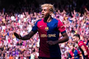 5球5助！18歲亞馬爾本賽季西甲+歐冠10場(chǎng)參與10球