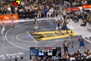 你是真送??！追夢籃下連續(xù)強(qiáng)攻 被文班亞馬一頓火鍋伺候