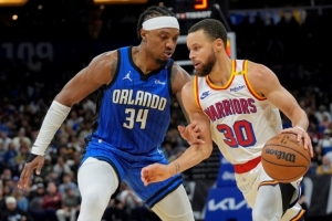 周二競(jìng)彩籃球焦點(diǎn)：勇士水漲船高 魔術(shù)走出低谷