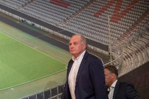 赫內(nèi)斯：世俱杯讓拜仁避免上財(cái)年虧損 “50+1”規(guī)則遲早必須廢除