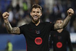 每體：伊尼戈·馬丁內(nèi)斯不可能回歸，巴薩視施洛特貝克為明夏目標(biāo)