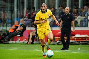 29米開(kāi)外打進(jìn)世界波，拉比奧特取得米蘭2016年來(lái)意甲最遠(yuǎn)進(jìn)球