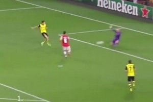 熱刺成背景板？多特歐冠對陣英超球隊的五佳球！