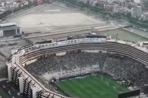 來自山巔的凝望！南美解放者杯決賽動人一幕